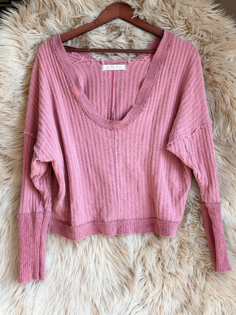 Free People • Off the Shoulder Waffle Knit • S • Mauve